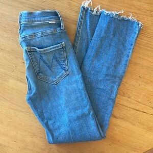 MOTHER 24 The Mid Rise Dazzler Ankle Fray